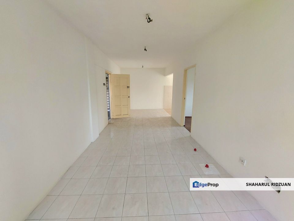 Tmn Bunga Raya, Bkt Beruntung (Pangsapuri Anggerik F2) 2nd Floor , Selangor, Rawang