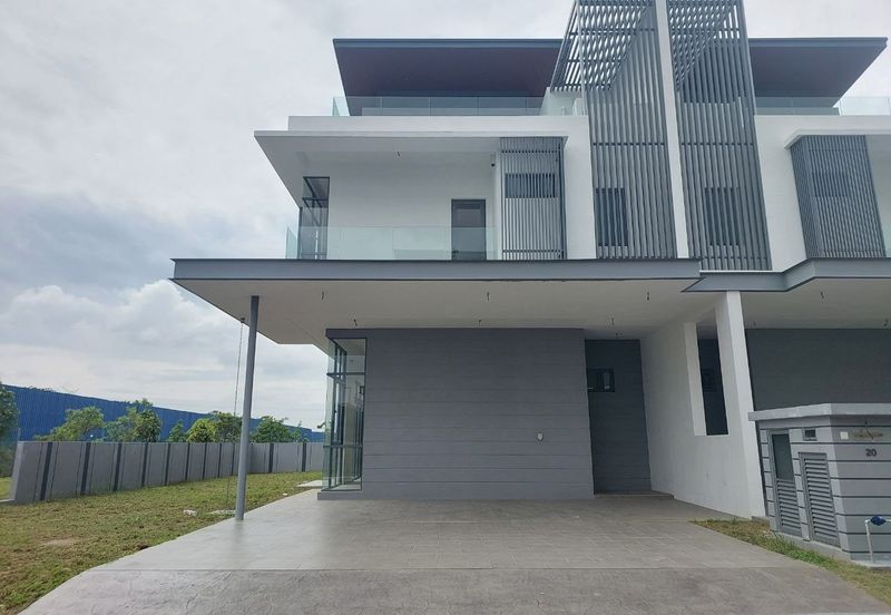 Broadleaf Residences, Hometree