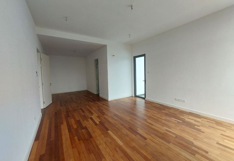 Broadleaf Residences, Hometree