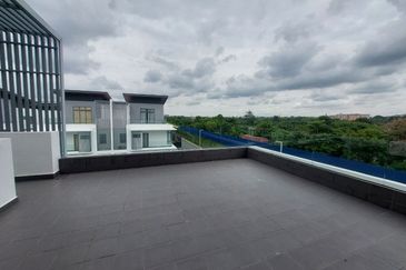 Broadleaf Residences, Hometree