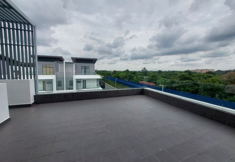 Broadleaf Residences, Hometree