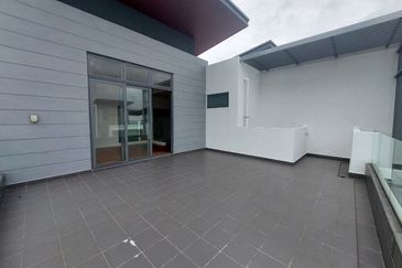 Broadleaf Residences, Hometree