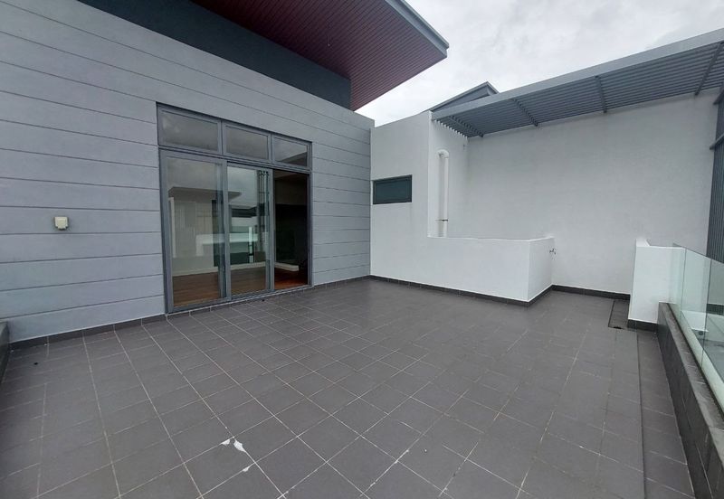 Broadleaf Residences, Hometree