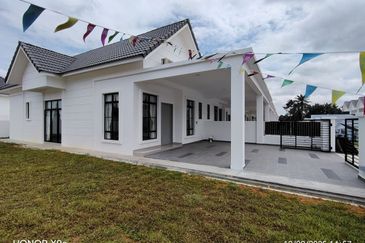 Ayer Hitam, Rumah Teres 1 Tingkat [BARU] Booking RM1K Shj