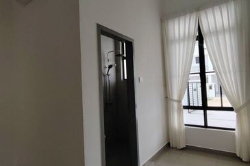 Ayer Hitam, Rumah Teres 1 Tingkat [BARU] Booking RM1K Shj