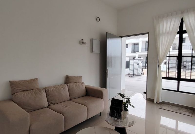 Ayer Hitam, Rumah Teres 1 Tingkat [BARU] Booking RM1K Shj