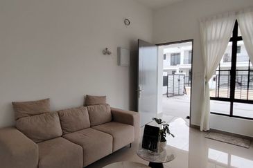 Ayer Hitam, Rumah Teres 1 Tingkat [BARU] Booking RM1K Shj