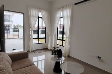 Ayer Hitam, Rumah Teres 1 Tingkat [BARU] Booking RM1K Shj