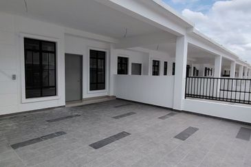 Ayer Hitam, Rumah Teres 1 Tingkat [BARU] Booking RM1K Shj