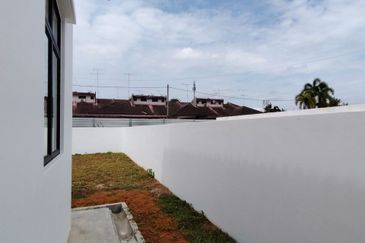 Ayer Hitam, Rumah Teres 1 Tingkat [BARU] Booking RM1K Shj