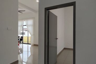 Ayer Hitam, Rumah Teres 1 Tingkat [BARU] Booking RM1K Shj