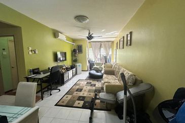 Kondominium Tiara Intan, Taman Bukit Indah