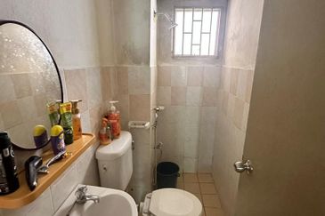 Kondominium Tiara Intan, Taman Bukit Indah