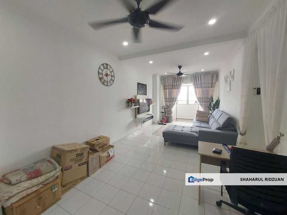 SkyVillas Apartment Seri Kembangan Renovated Ready to Move In, Selangor, Seri Kembangan