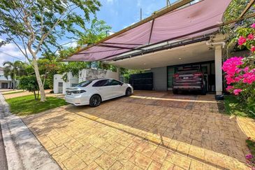 Bangi Lakehill Villas