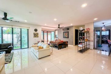 Bangi Lakehill Villas