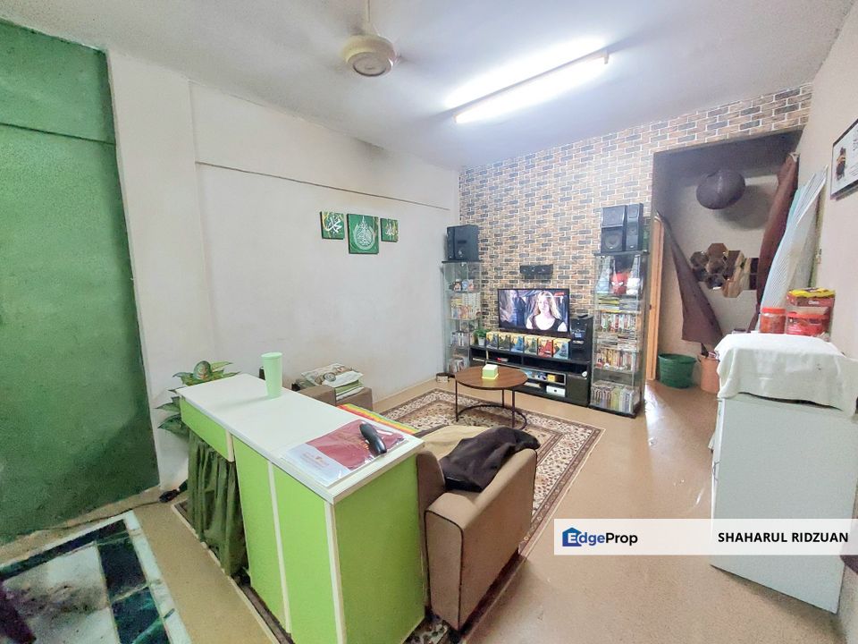 Pangsapuri Permai Court, Puchong Permai, 700m to LRT, 3R2B, Non Bumi Unit , Selangor, Puchong