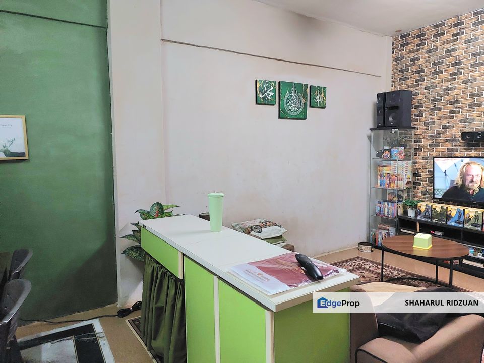 Pangsapuri Permai Court, Puchong Permai, 700m to LRT, 3R2B, Non Bumi Unit , Selangor, Puchong