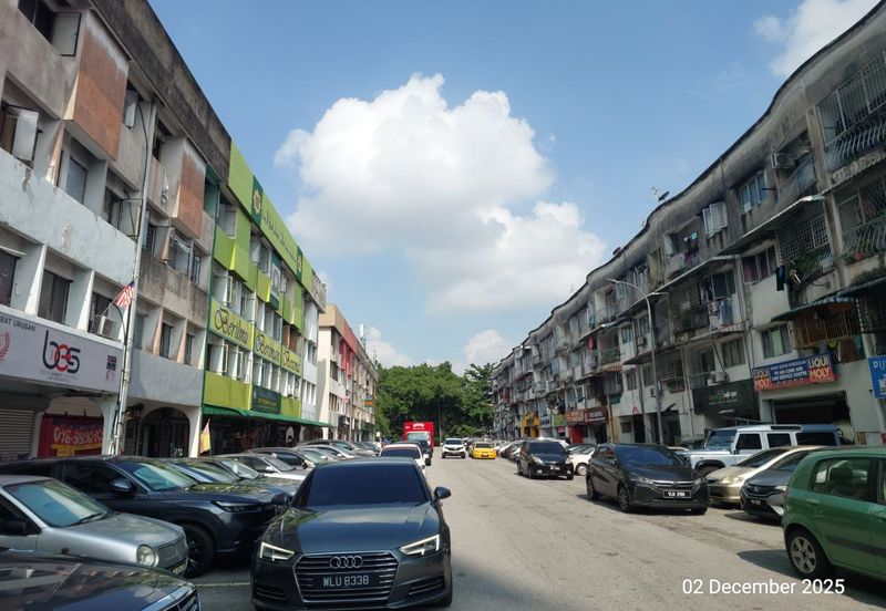 Taman Cahaya, Ampang