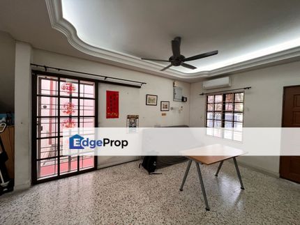 Prime Location Taman Megah PJ Gated Guarded Extra Land Freehold For Sale, Selangor, Petaling Jaya