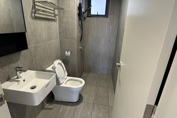 LSH33 ( Laman Seri Harmoni )