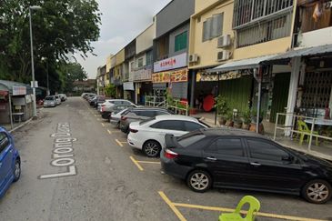 Ground Floor Shop @ Taman Yulek Cheras Available for Rent Now