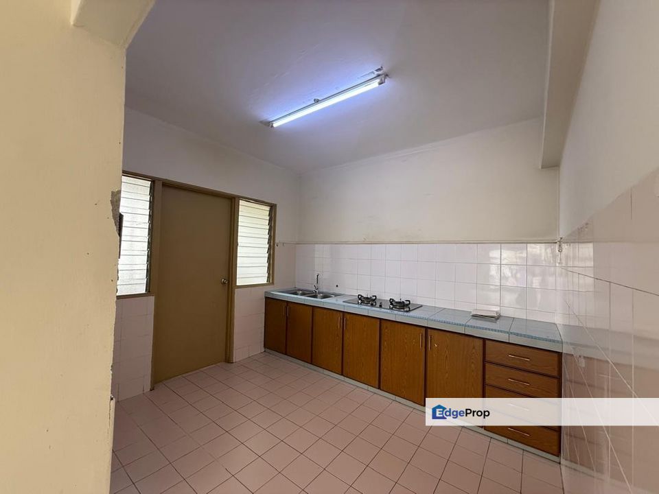 Vista Lavender Condo For Sale @ Bandar Kinrara Puchong, Selangor ( Ready Strata Title ), Selangor, Bandar Kinrara Puchong