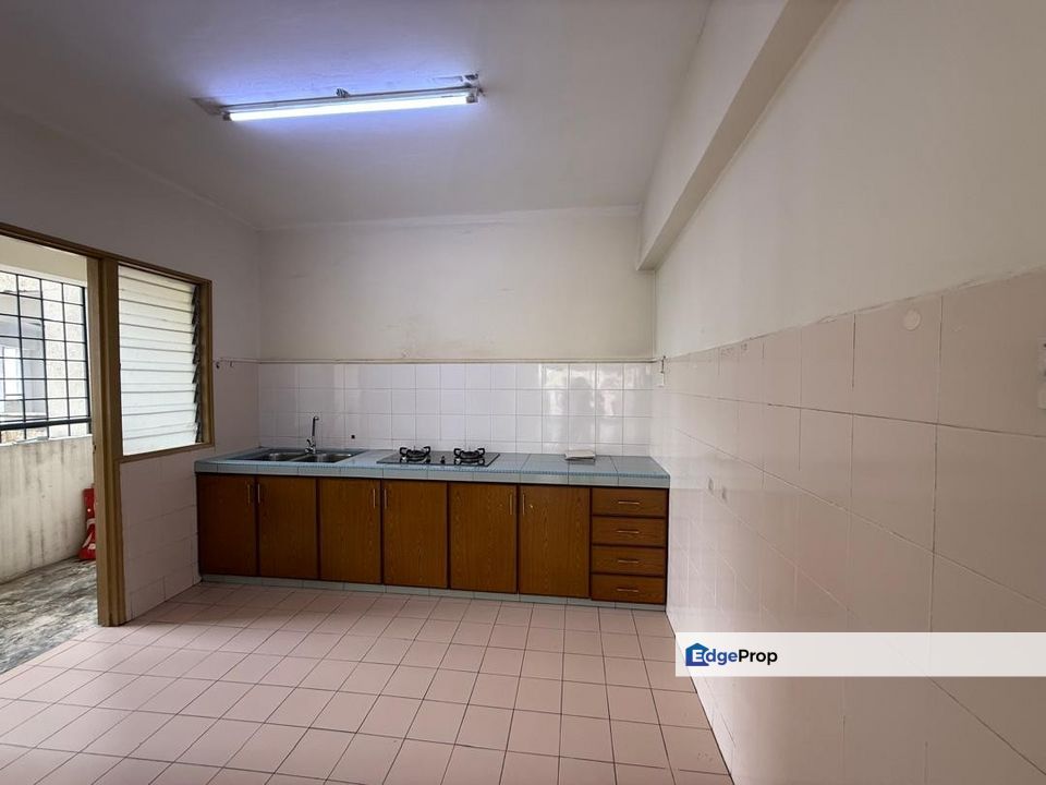 Vista Lavender Condo For Sale @ Bandar Kinrara Puchong, Selangor ( Ready Strata Title ), Selangor, Bandar Kinrara Puchong