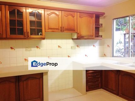 USJ 6 Subang Jaya Double Storey Terrace House Freehold near MRT, Selangor, USJ