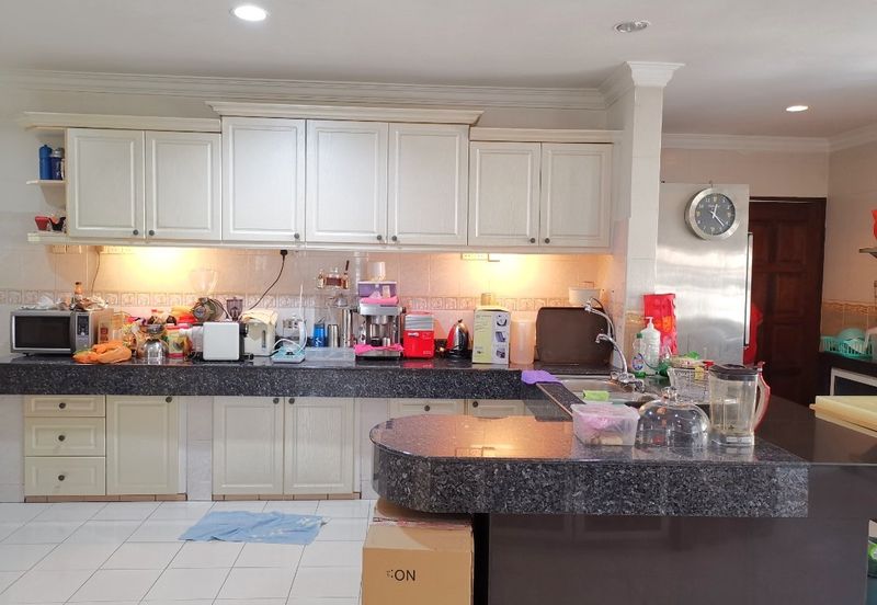 Seksyen 6, Kota Damansara