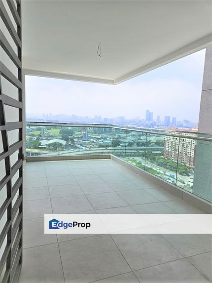 [Corner] Verando Residence in Petaling Jaya with Big Foyer good view 1148sqf ready for Sale, Selangor, Petaling Jaya