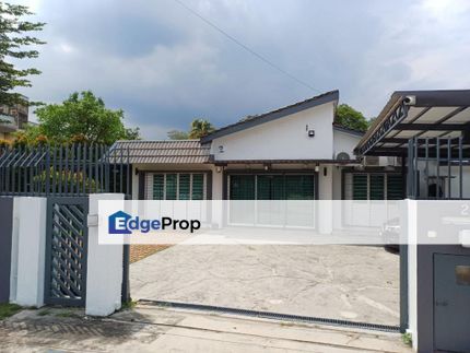 Seksyen 4 Petaling Jaya Single Storey Bungalow Renovated Lease Renewed, Selangor, Petaling Jaya