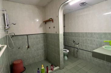 Paramount Garden (Taman Paramount)