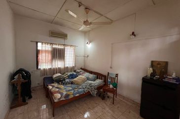 Paramount Garden (Taman Paramount)