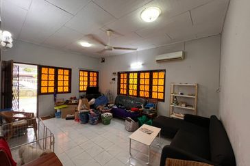 Paramount Garden (Taman Paramount)