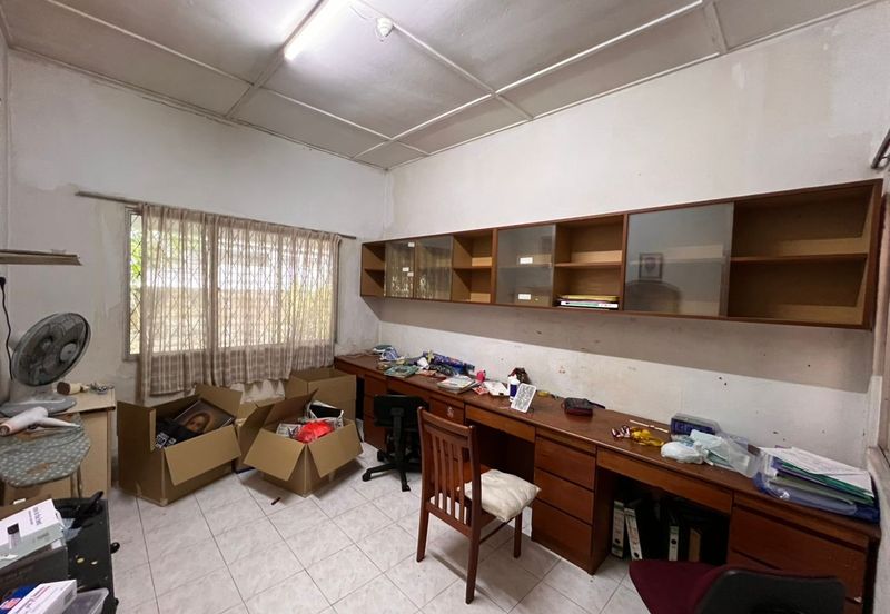 Paramount Garden (Taman Paramount)