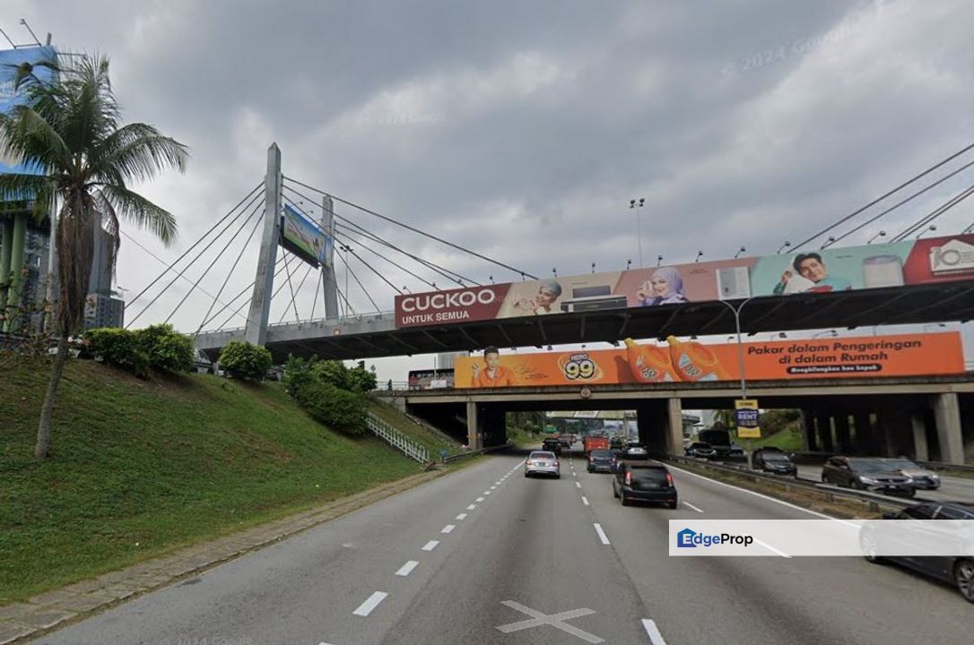 High Exposure Commercial Shop facing Federal Highway Petaling Jaya, Selangor, Petaling Jaya