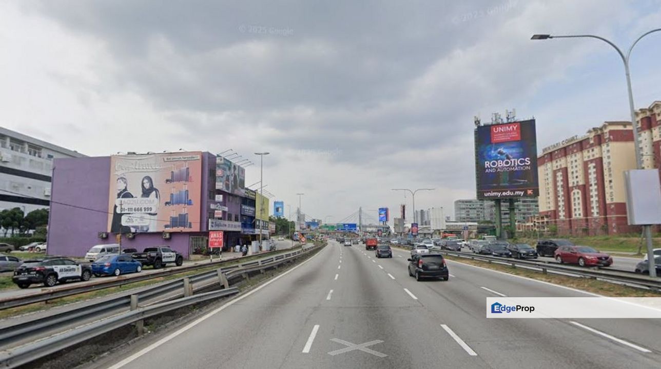 High Exposure Commercial Shop facing Federal Highway Petaling Jaya, Selangor, Petaling Jaya