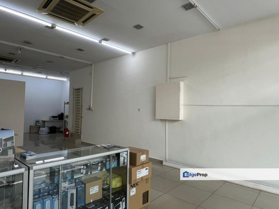 Ground Floor and Basement Shop One Puchong Business Park, Selangor, Puchong
