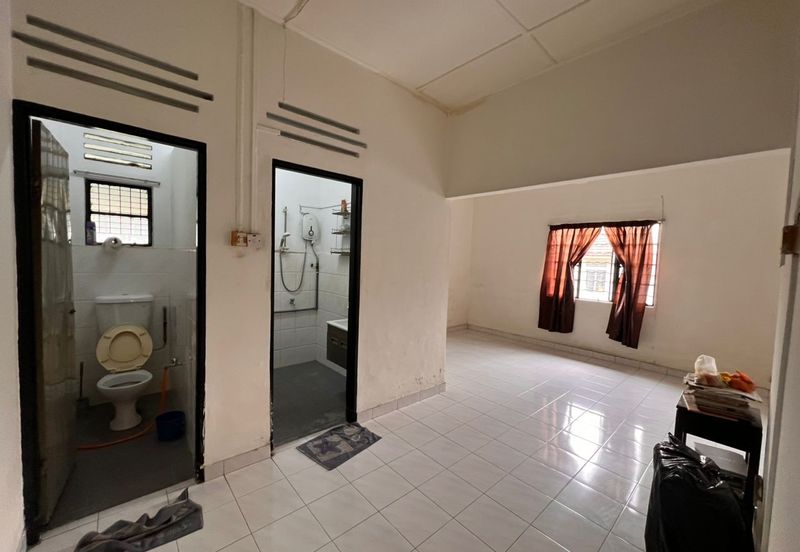 Seksyen 4, Petaling Jaya