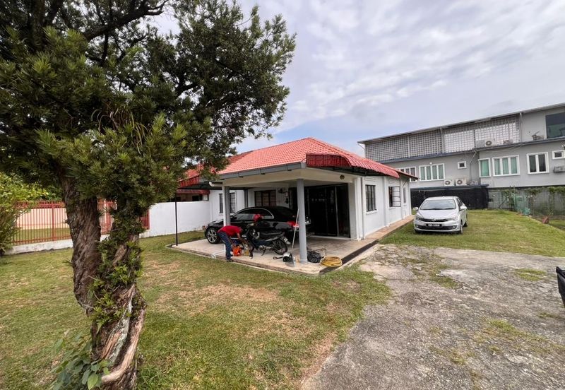 Seksyen 4, Petaling Jaya