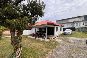 Seksyen 4, Petaling Jaya