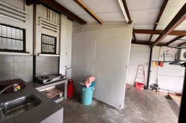 Seksyen 4, Petaling Jaya