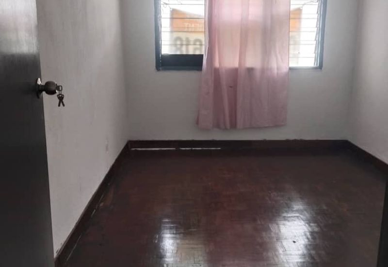 Taman Sri Subang PJS 10