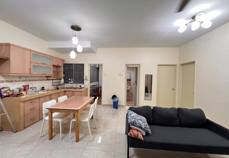 Bayu Puteri Apartment