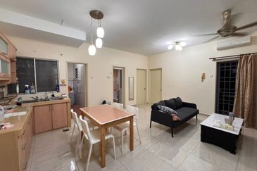 Bayu Puteri Apartment