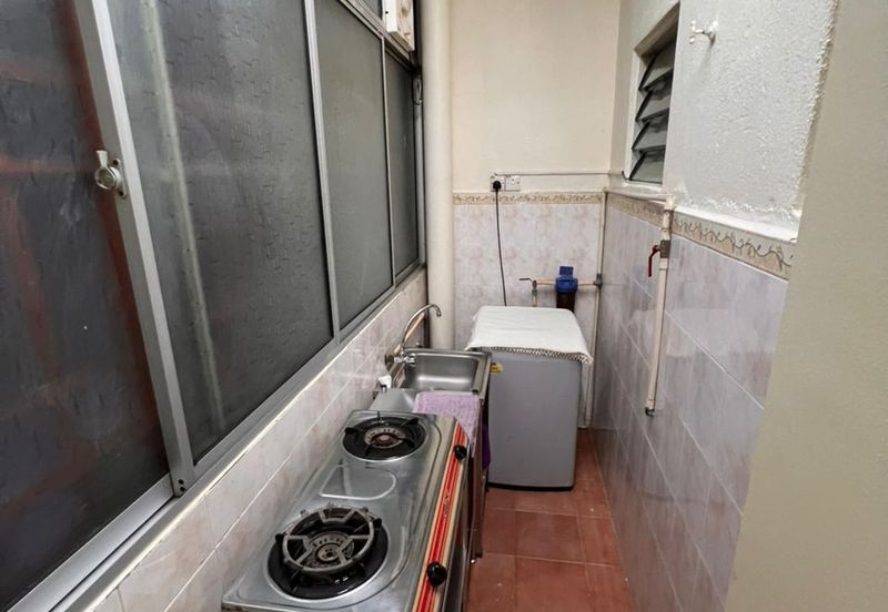 Bayu Puteri Apartment