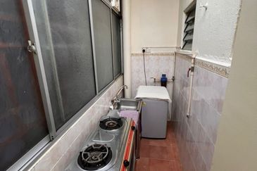 Bayu Puteri Apartment