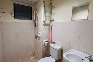 Bayu Puteri Apartment