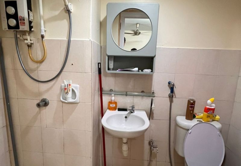 Bayu Puteri Apartment